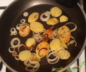 Zubereitung Kartoffel-Kurkuma-Suppe